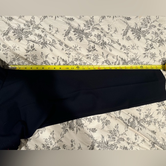 Tommy Hilfiger pants - Picture 8 of 8